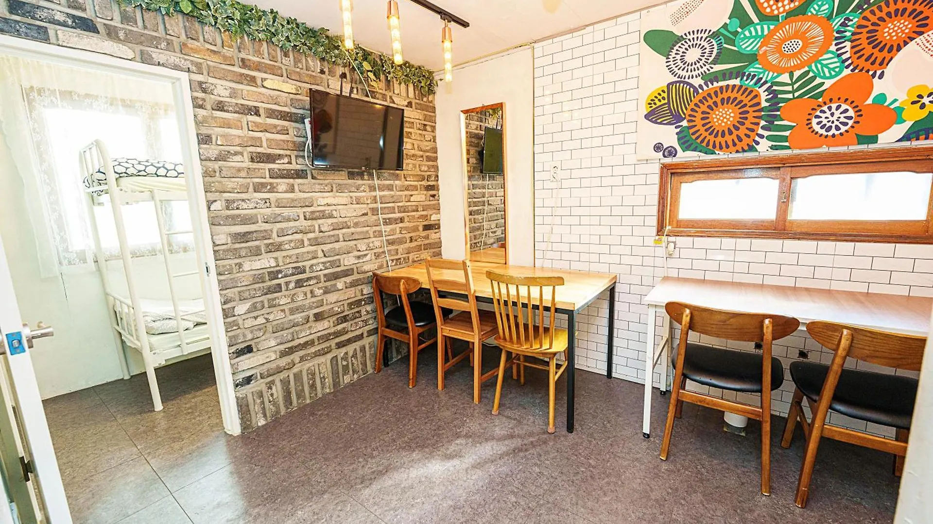 3-Gu&Anne House Hongdae 6Room & 4Bath House Seoul Apartment