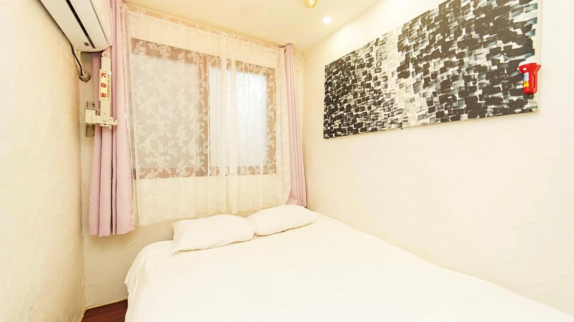 3-Gu&Anne House Hongdae 6Room & 4Bath House Seoul Apartment